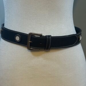 Vintage‎ Saks Fifth Ave Italian Leather Studded Belt M Quiet Luxury Gently Used Saks Fifth Avenue Loosely Woven Reddish Brown  main image 4